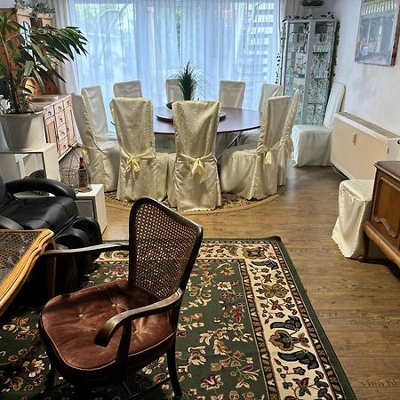 Eifeltoerchen Bed & Breakfast Kirchheim  Bagian luar foto